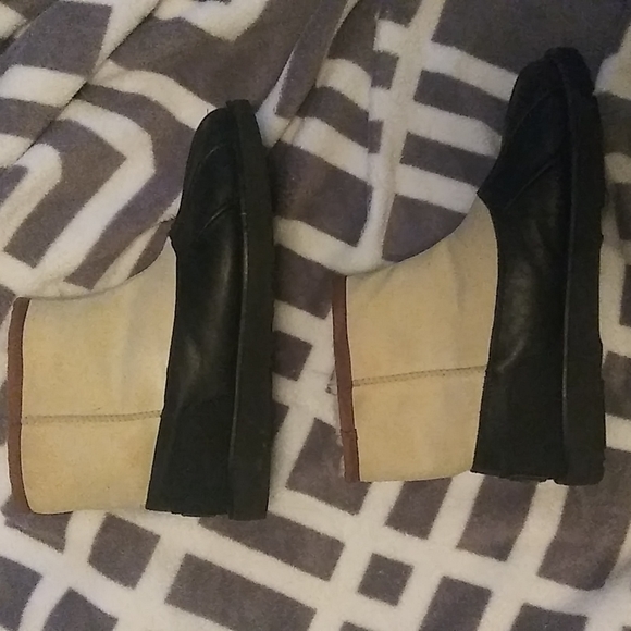 UGG rain boots - Picture 4 of 8